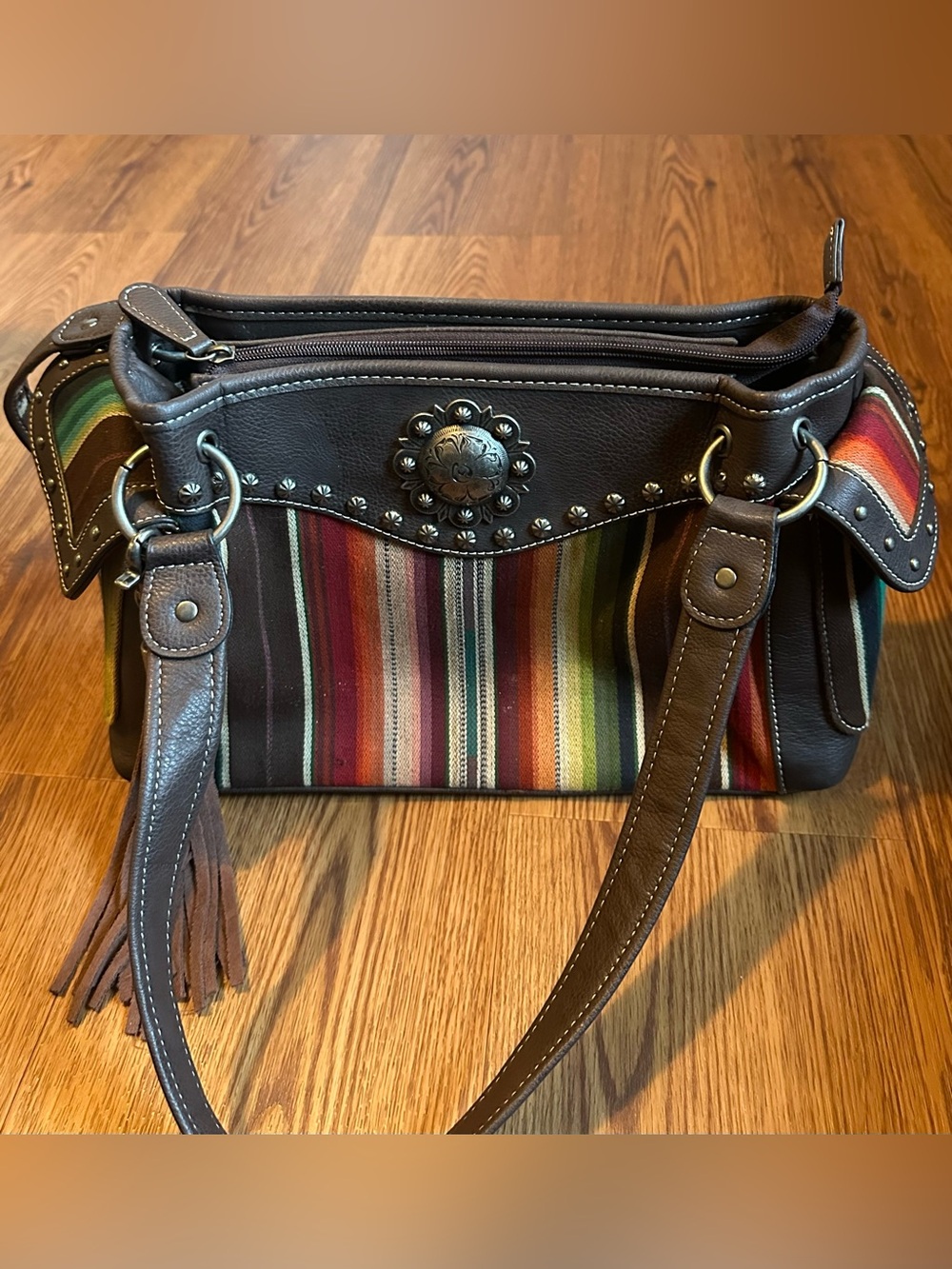 Blazin roxx purse